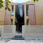 Spot On 93428 Pinus Jaya Syariahneartaman Amaryllis Pekanbaru