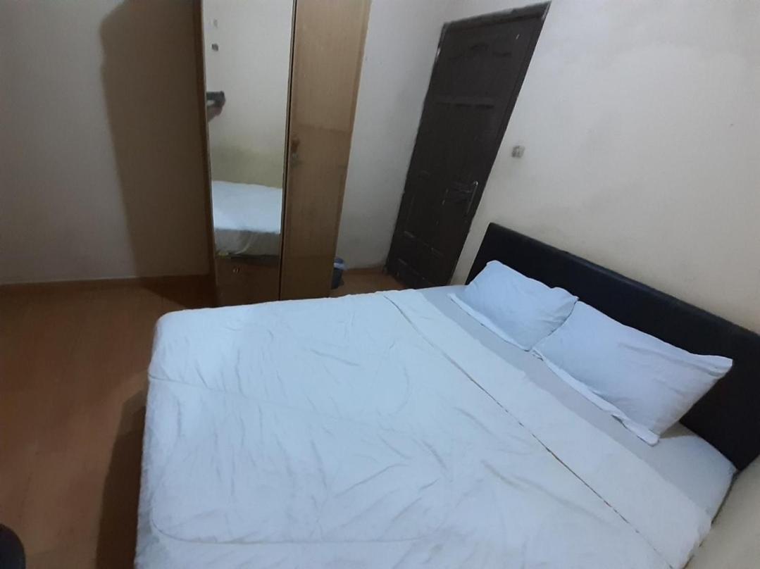 Spot On 93428 Pinus Jaya Syariahneartaman Amaryllis Hotel Pekanbaru